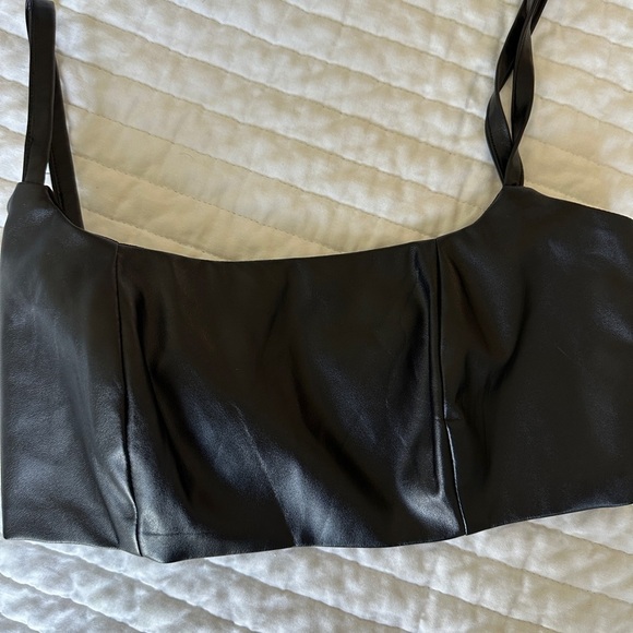 Body Contour Faux Leather Corset Cropped Top - Picture 5 of 6